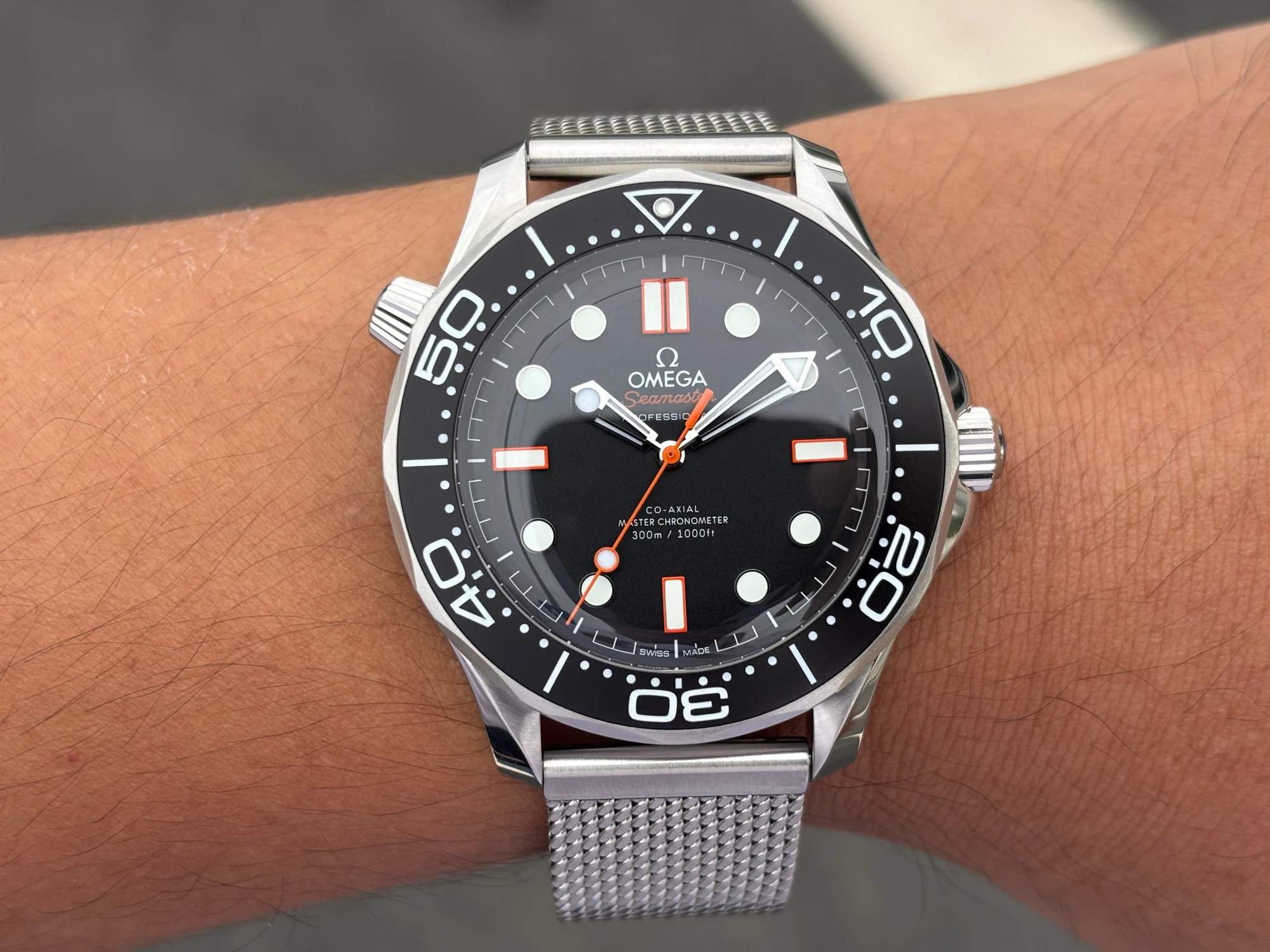 OMEGA Seamaster 300M Diver SS VSF 1:1 Best Edition Black/Orange Dial on SS Mesh Bracelet VS8806 Super Clone 37 07d5001f2c98f70 AMO Watch