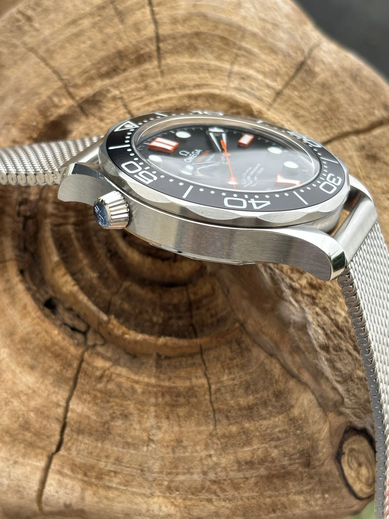 OMEGA Seamaster 300M Diver SS VSF 1:1 Best Edition Black/Orange Dial on SS Mesh Bracelet VS8806 Super Clone 44 25ff50b74302394 AMO Watch