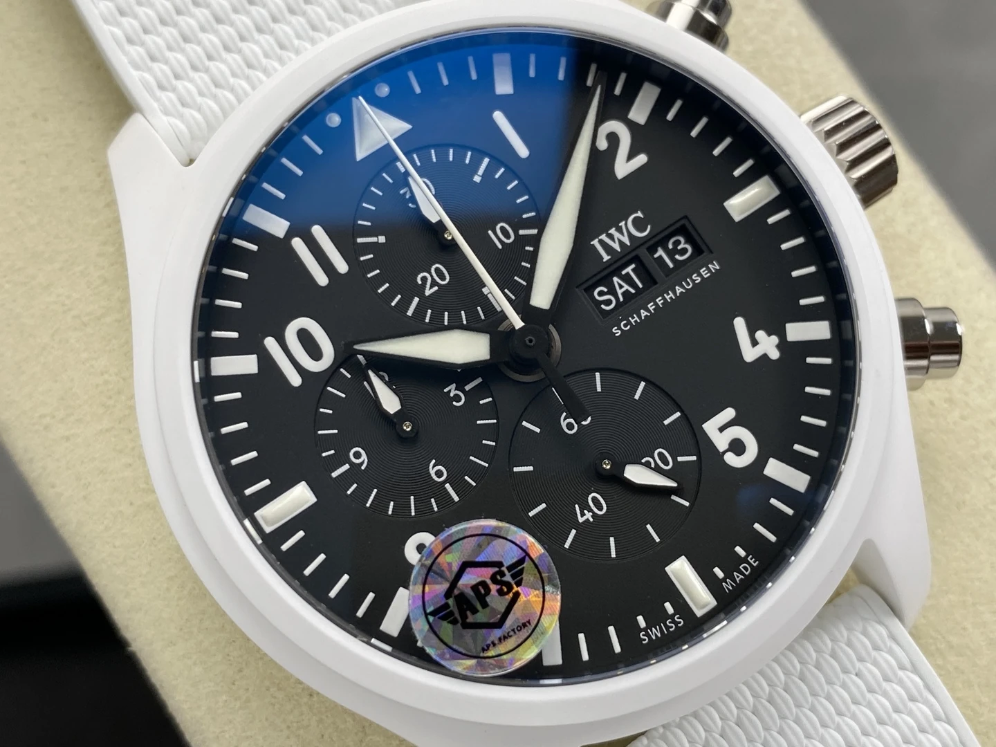 IWC Pilot Chrono IW389105 White Ceramic APSF 1:1 Best Edition Black Dial SA69385 Super Clone 32 2627f8cebaf57f2 AMO Watch