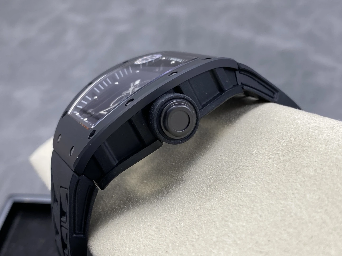 26b9e11cf5162fa AMO Watch