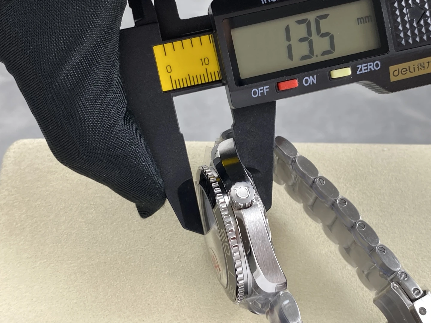 OMEGA Seamaster 39.5mm VSF 1:1 Best Edition Black Dial on SS Bracelet VS8800 Super Clone V4 43 2f50d622df48f47 AMO Watch