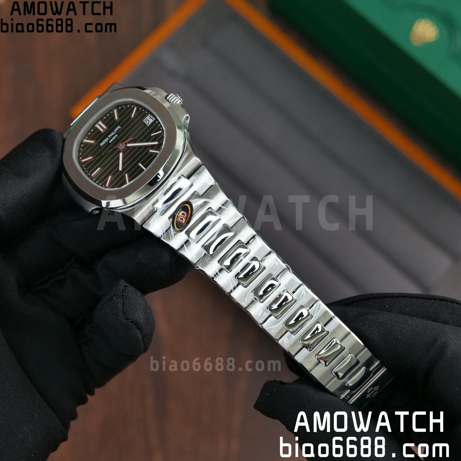 PP Nautilus 5711 DDF 1:1 Best Edition Green Dial on SS Bracelet DD330 Super Clone 69 322cfa9c6c97c9b AMO Watch