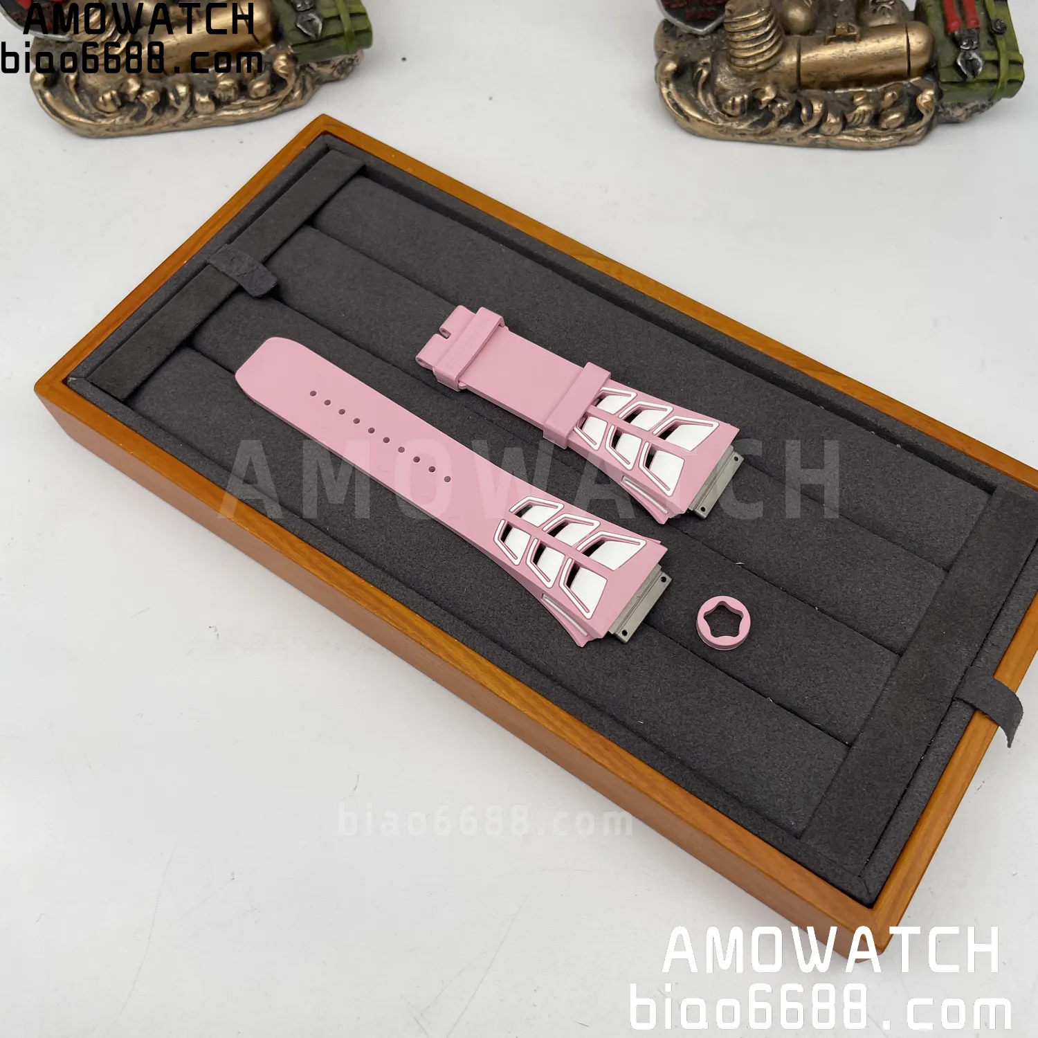 RICHARD MILLE Shark Fin Strap 49 35d4ce944ac0d9d AMO Watch