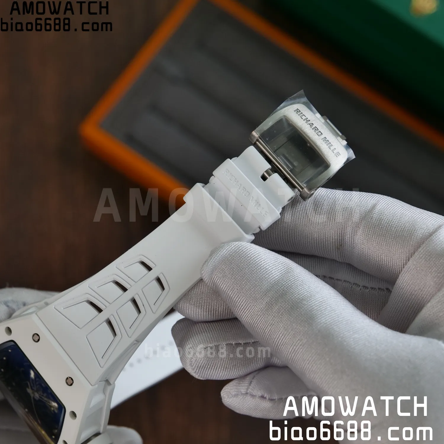 RM055 White Ceramic UMI 1:1 Best Edition on Shark Rubber Strap RMUL2 Free Sprung 64 5e21f4d0dddcf97 AMO Watch