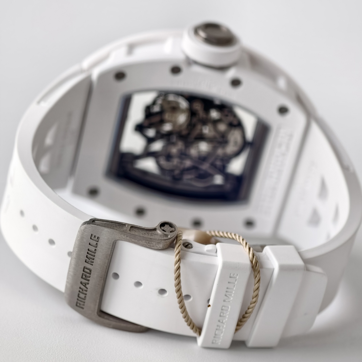 RM055 White Ceramic UMI 1:1 Best Edition on Shark Rubber Strap RMUL2 Free Sprung 26 6ffd536aa7aeeaf AMO Watch