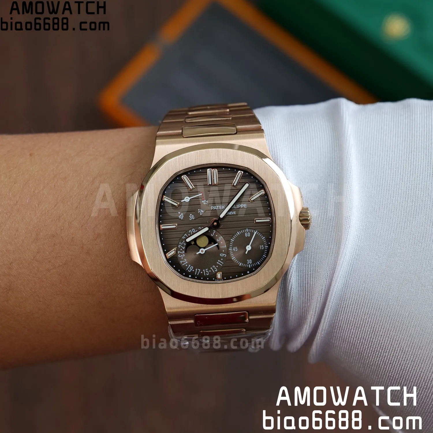 70673b18aa33518 1 AMO Watch