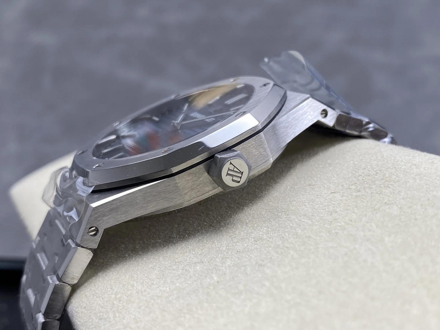 AP Royal Oak 41mm 15500 SS VSF1:1 Best Edition Blue Textured Dial on SS Bracelet A4302 Super Clone 30 72cfb65ab598431 AMO Watch