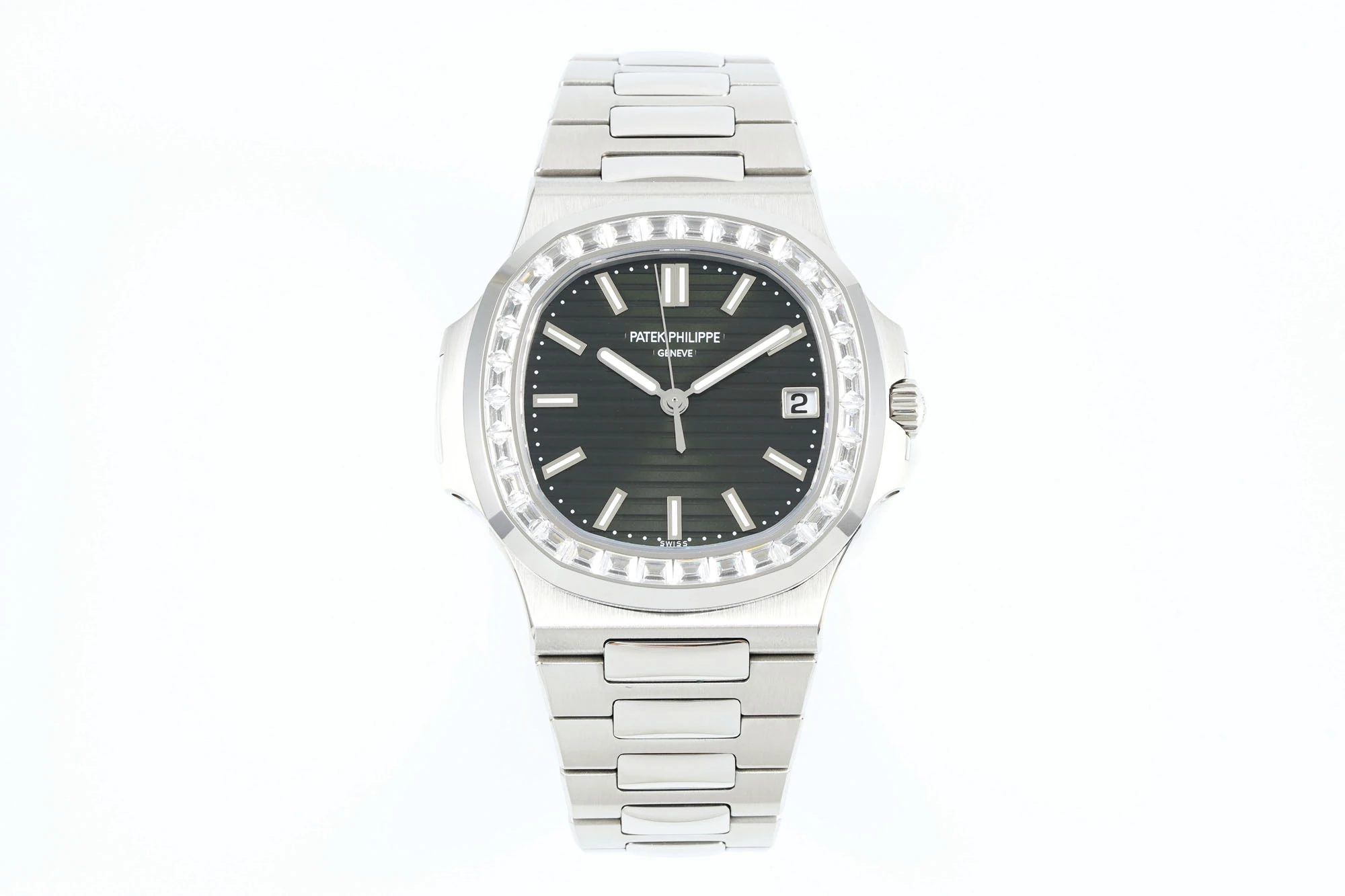 PP Nautilus 5711 DDF 1:1 Best Edition Green Dial on Diamond bezel SS Bracelet DD330 Super Clone 19 74cec58beb6aef6 AMO Watch