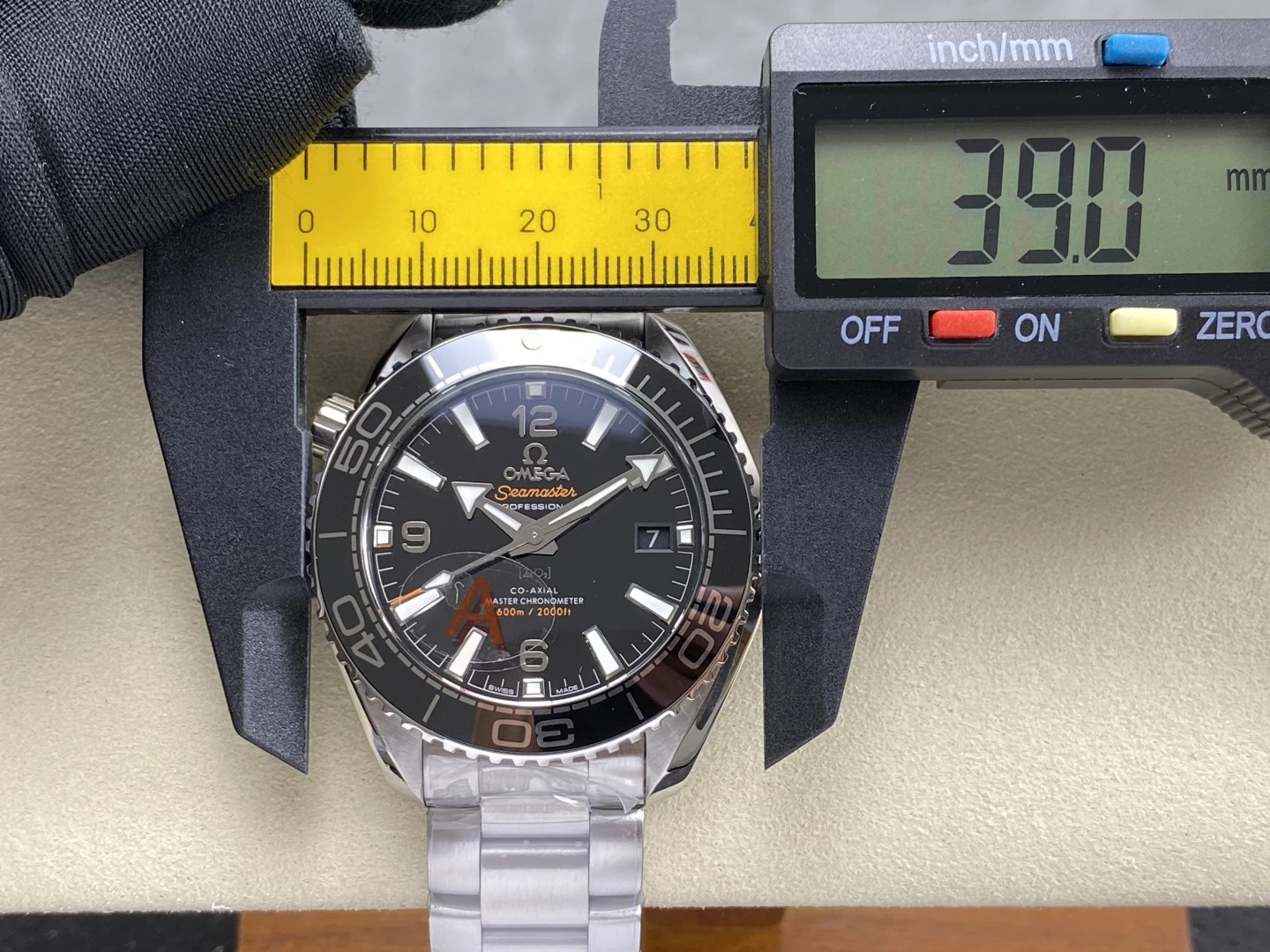 OMEGA Seamaster 39.5mm VSF 1:1 Best Edition Black Dial on SS Bracelet VS8800 Super Clone V4 45 86631f0f908bade AMO Watch
