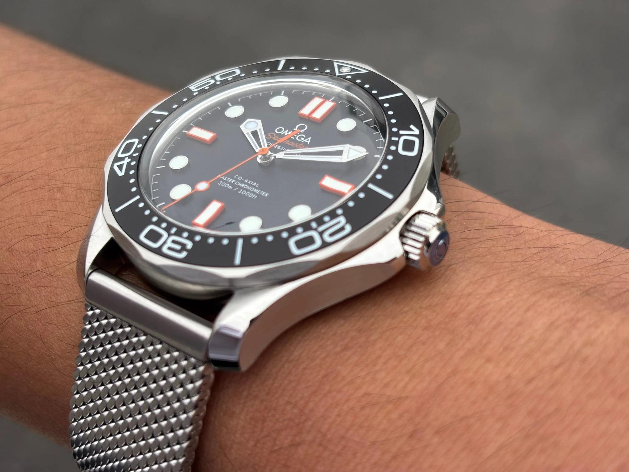 OMEGA Seamaster 300M Diver SS VSF 1:1 Best Edition Black/Orange Dial on SS Mesh Bracelet VS8806 Super Clone 52 8d3f732fa952e1d AMO Watch