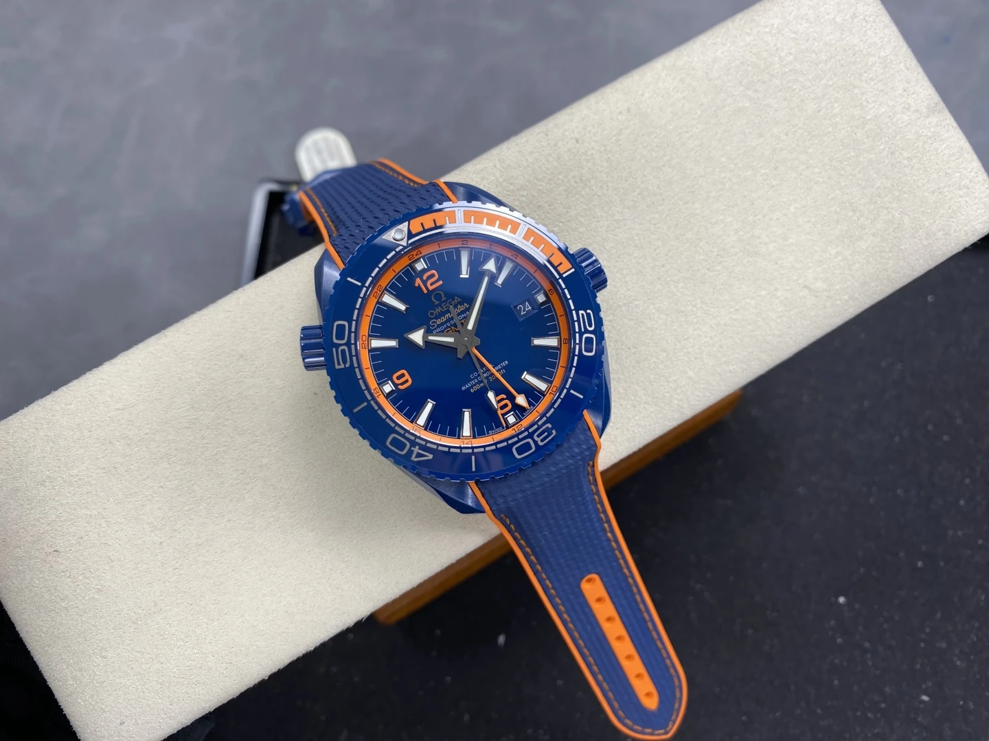 Planet Ocean 45.5mm Big Blue Real Ceramic VSF 1:1 Best Edition on Blue Rubber Strap A8906 Super Clone v4 33 8fe10afbb5e8712 AMO Watch