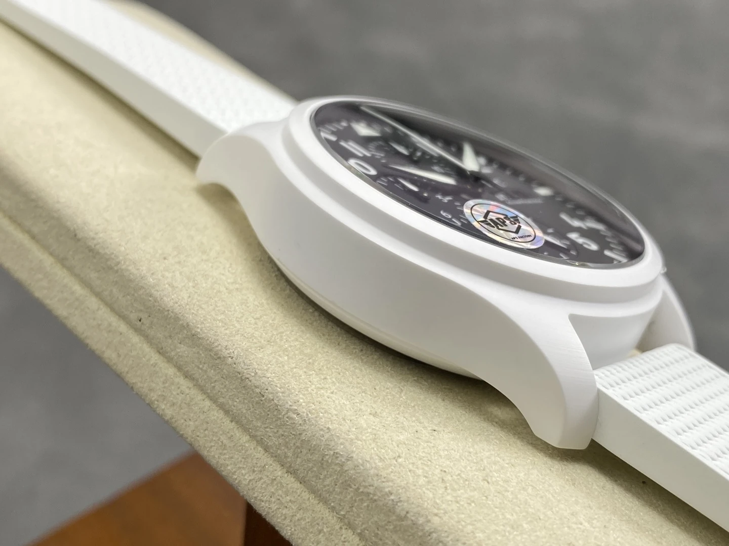 IWC Pilot Chrono IW389105 White Ceramic APSF 1:1 Best Edition Black Dial SA69385 Super Clone 33 968388c1c0285f5 AMO Watch