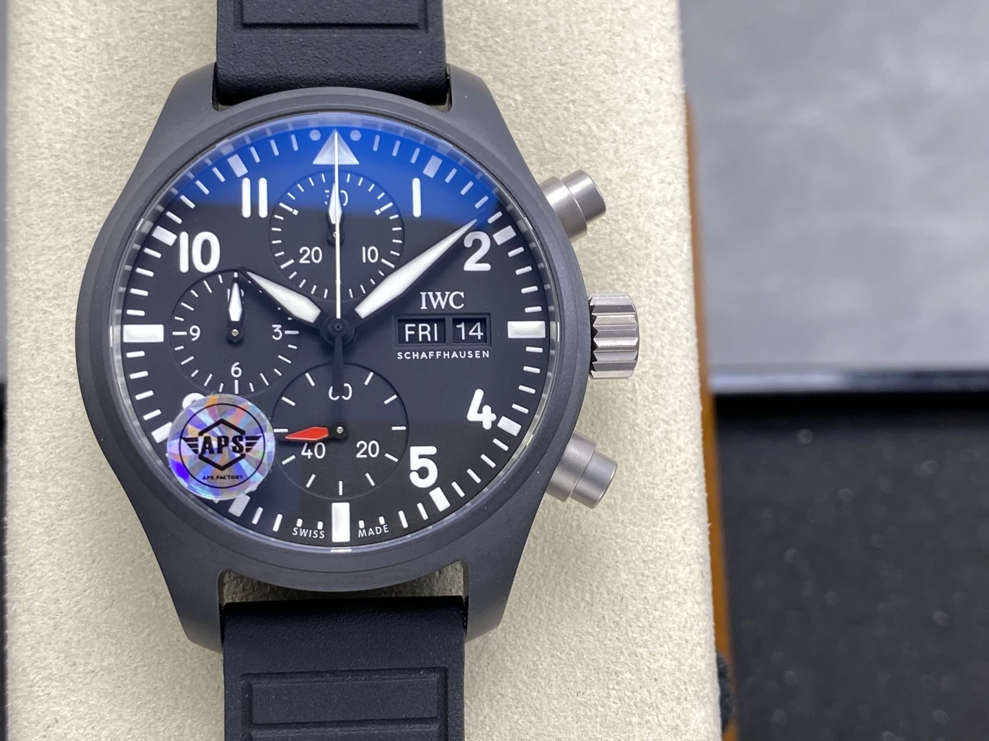 IWC Pilot Chrono IW389401 Black Ceramic APSF 1:1 Best Edition Black Dial SA69385 Super Clone 29 a539fb1fe8e96bc AMO Watch