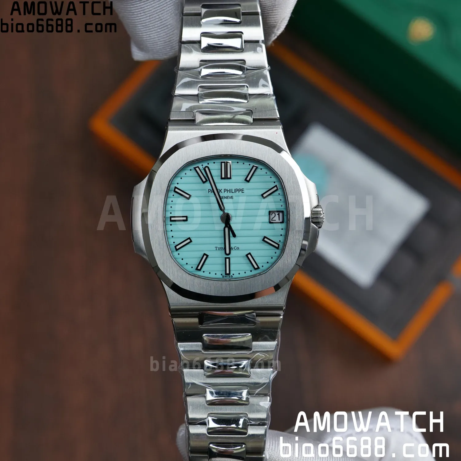 Custom Made PP Nautilus 5711 Tiffany Modified content :SW factory Tiffany Dial 、SW Pointer、DEEP crystal 71 a9ef50e320c8f72 阿默表行AmoWatch