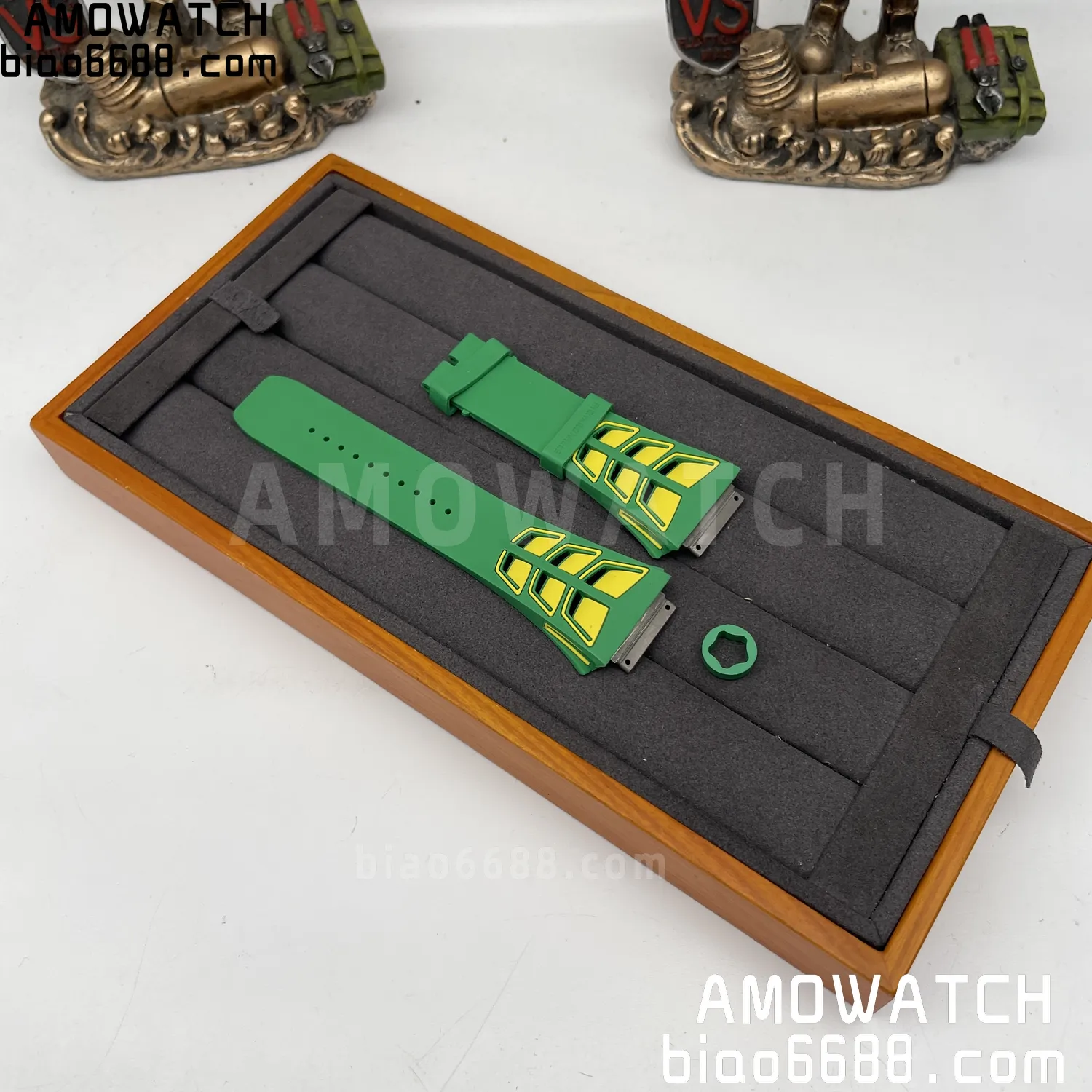 RICHARD MILLE Shark Fin Strap 45 abab6c280488138 AMO Watch