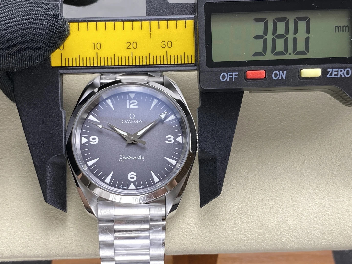 OMEGA Seamaster Heritage Railmaster VSF 1:1 Best Edition Gray Dial on SS Bracelet VS8806 Super Clone 38 afad60d36635aee AMO Watch