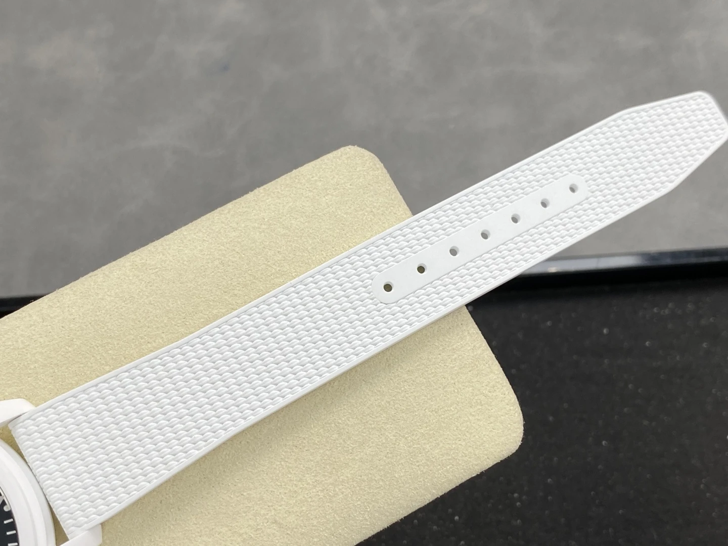 IWC Pilot Chrono IW389105 White Ceramic APSF 1:1 Best Edition Black Dial SA69385 Super Clone 38 bb74c3c559997d8 AMO Watch