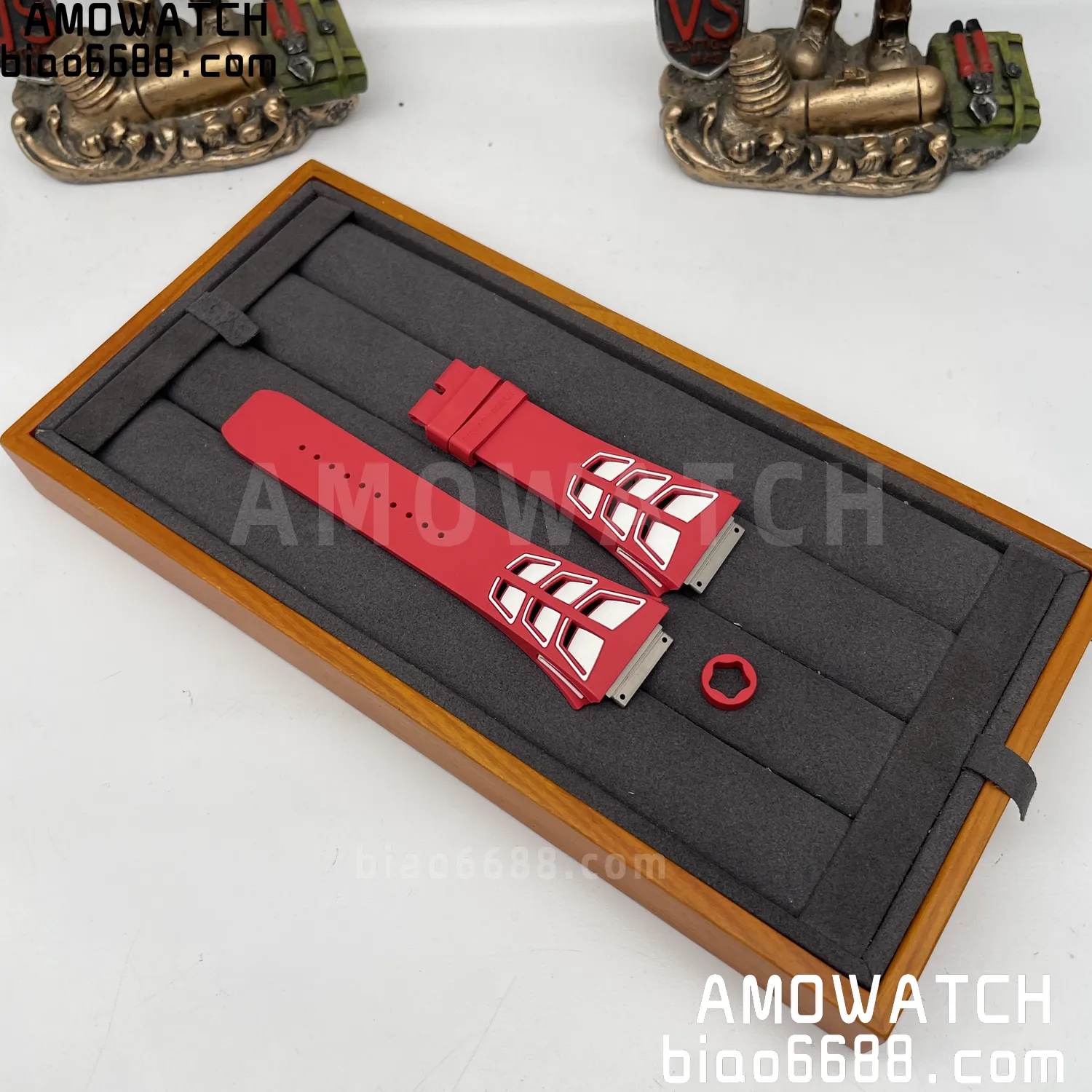 RICHARD MILLE Shark Fin Strap 43 c9f59f1d9770793 AMO Watch