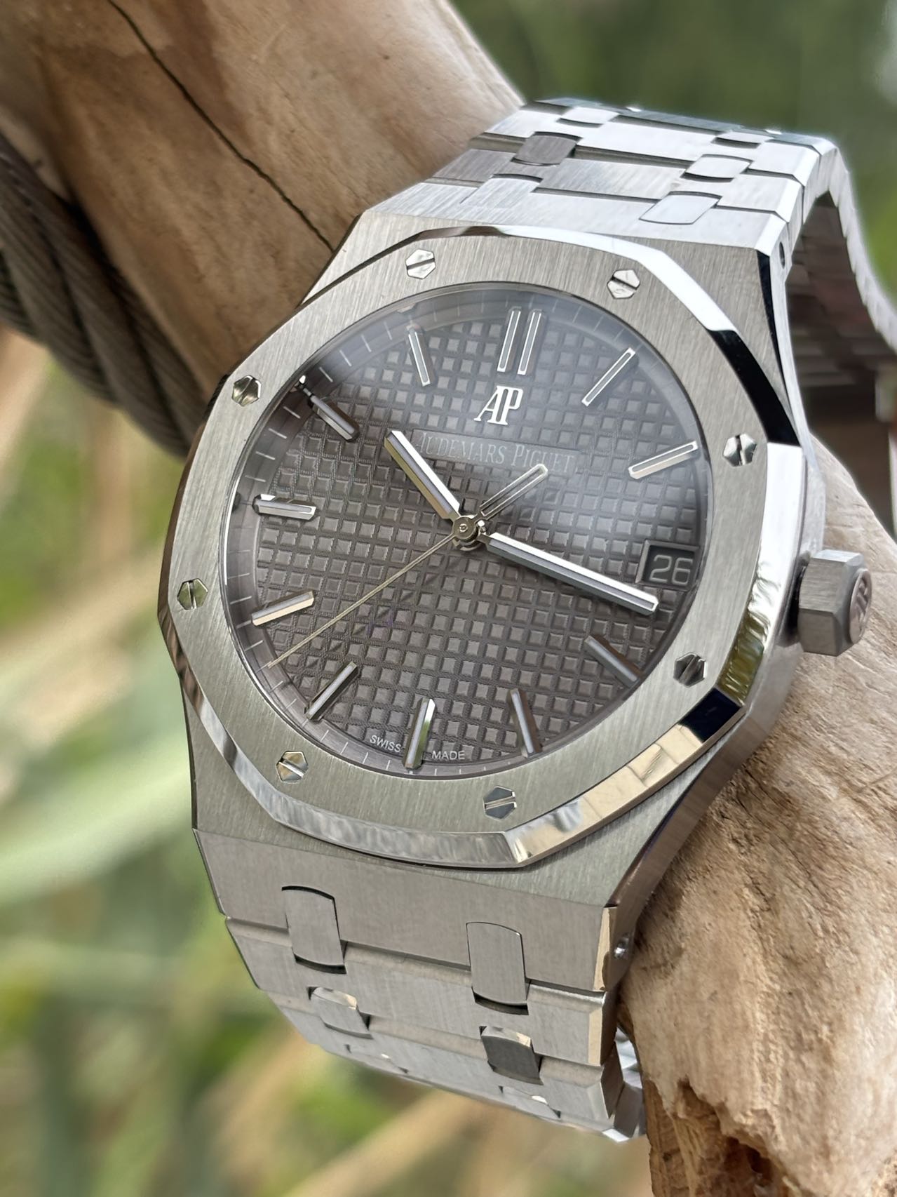 AP Royal Oak 41mm 15500 SS VSF1:1 Best Edition Grey Textured Dial on SS Bracelet A4302 Super Clone 45 d4c3b11a4ede052 AMO Watch