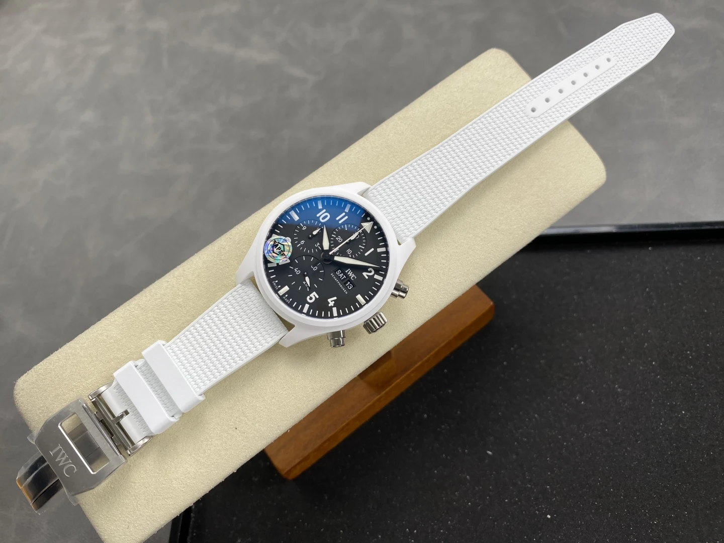 IWC Pilot Chrono IW389105 White Ceramic APSF 1:1 Best Edition Black Dial SA69385 Super Clone 30 d69ca00d2dc08f5 AMO Watch