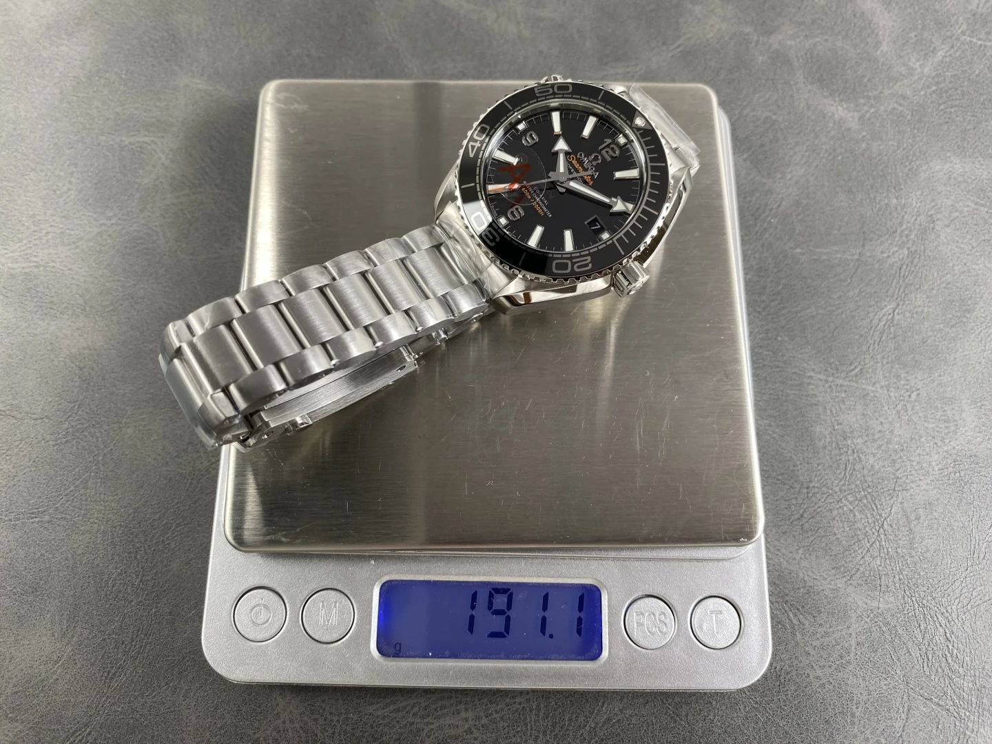 OMEGA Seamaster 39.5mm VSF 1:1 Best Edition Black Dial on SS Bracelet VS8800 Super Clone V4 31 d7e7ab4bdb9a677 AMO Watch