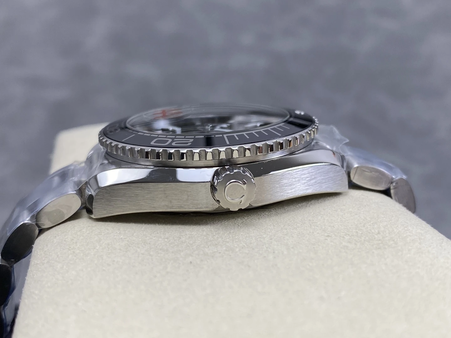 OMEGA Seamaster 39.5mm VSF 1:1 Best Edition Black Dial on SS Bracelet VS8800 Super Clone V4 38 edbedad7cd418a9 AMO Watch