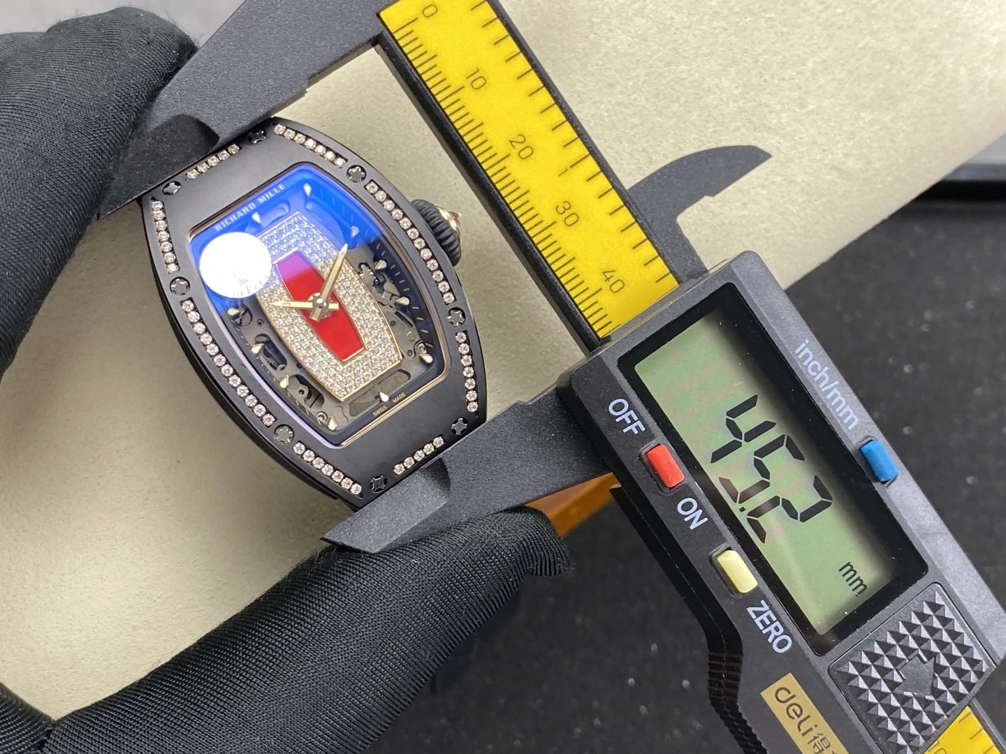 RICHARD MILLE RM07 Ladies Black Ceramic Diamonds Bezel ZF 1:1 Best Edition Red Dial on Black Rubber Strap CRMA2 Clone 40 063eeb9ac9204cf AMO Watch