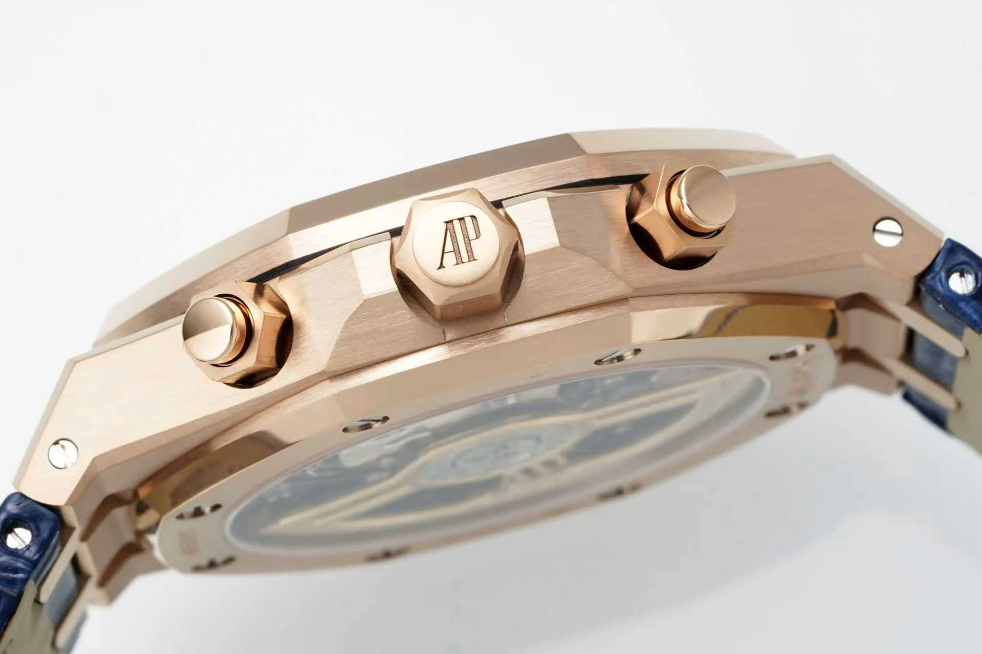 AP Royal Oak Chrono 26240 RG DDF 1:1 Best Edition White Dial on Blue Leather Strap DD4401 Super Clone Weight (SW Dial) 24 09e40897b3bc352 AMO Watch