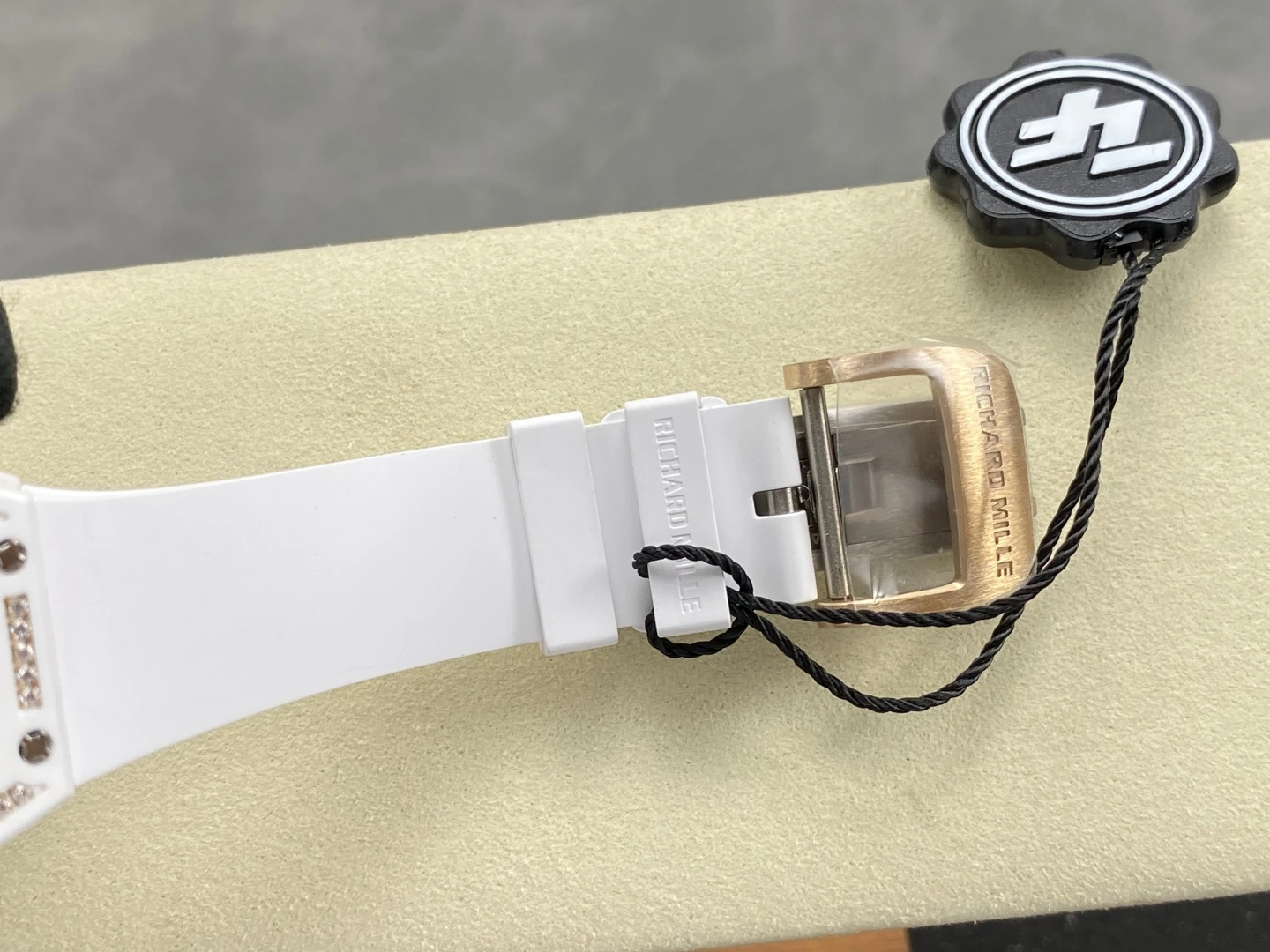 RICHARD MILLE RM07 Ladies White Ceramic Diamonds Bezel ZF 1:1 Best Edition Red Dial on White Rubber Strap CRMA2 Clone 31 34171de9fa100d7 2 AMO Watch