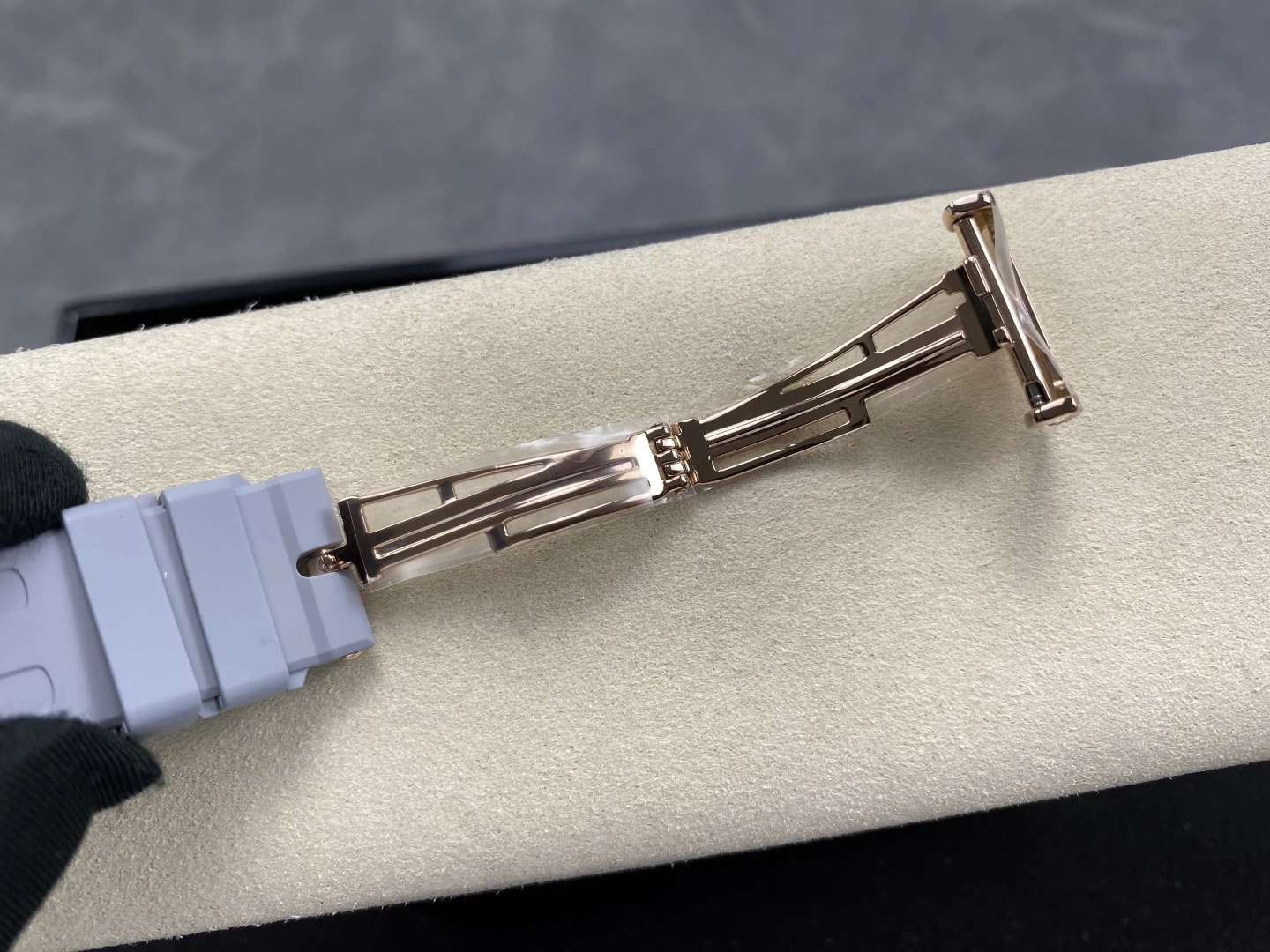 AP Royal Oak Chrono 26231 RG APSF 1:1 Best Edition White Dial on Gray Rubber Strap A2385 44 4b1b7ec0934ad79 阿默表行AmoWatch