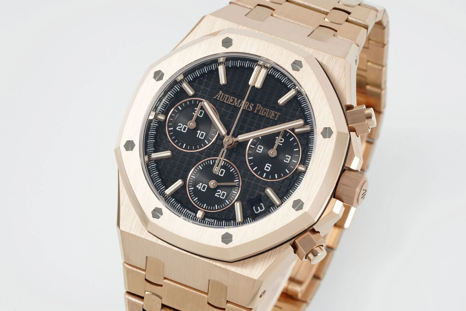 AP Royal Oak Chrono 26240 RG DDF 1:1 Best Edition Black Dial on RG Bracelet DD4401 Super Clone Weight (SW Dial) 20 6c2ba5e1d1bcac9 AMO Watch