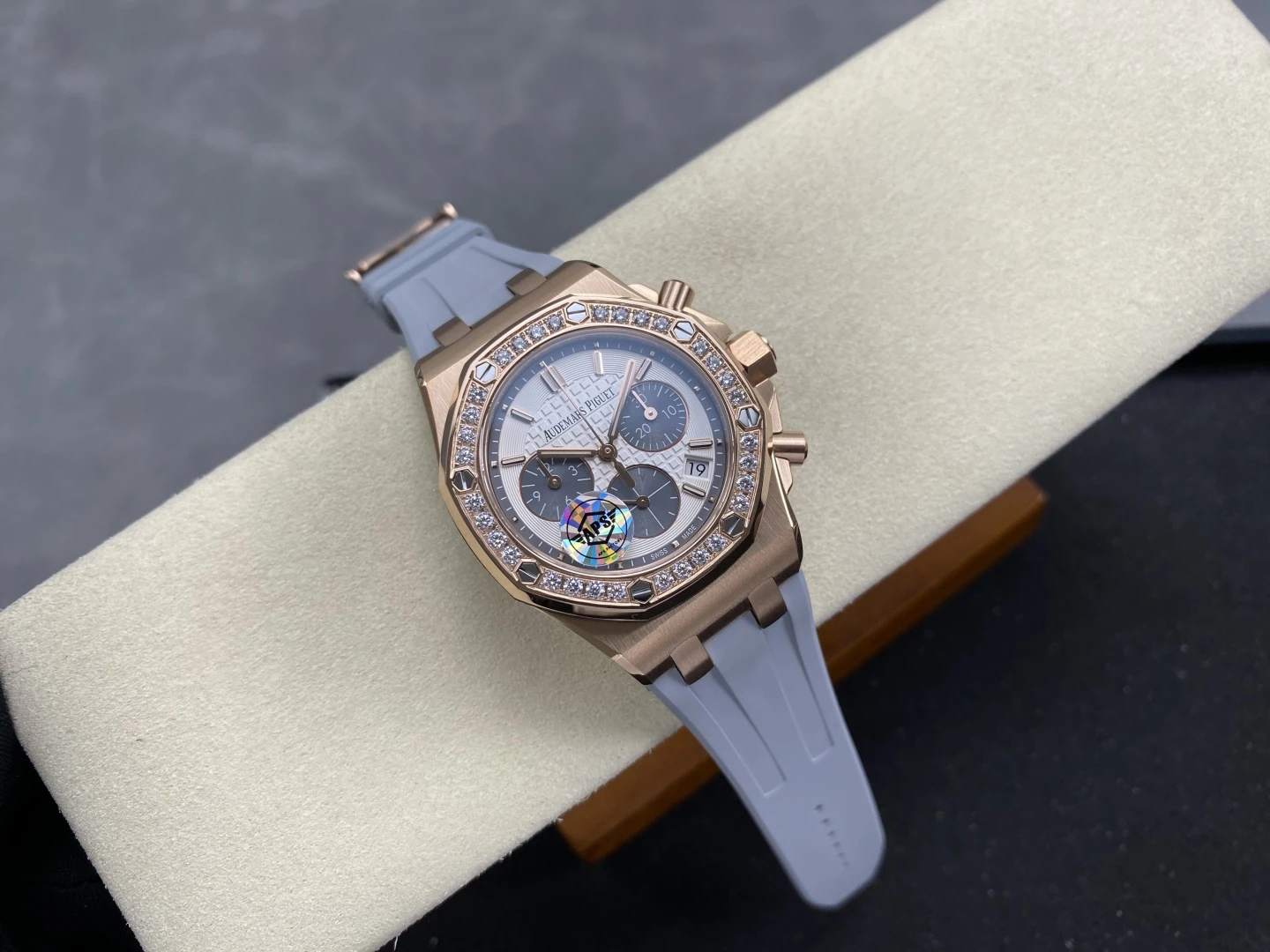 AP Royal Oak Chrono 26231 RG APSF 1:1 Best Edition White Dial on Gray Rubber Strap A2385 36 7b95148c2d9ebcd 阿默表行AmoWatch