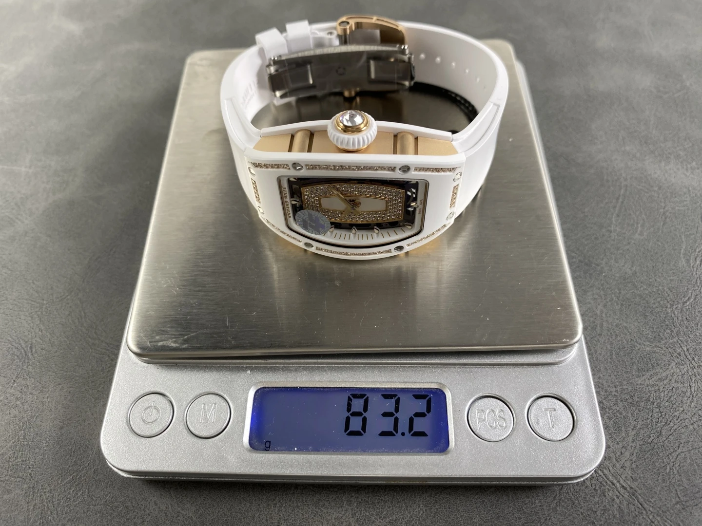 RICHARD MILLE RM07 Ladies White Ceramic Diamonds Bezel ZF 1:1 Best Edition White Dial on White Rubber Strap CRMA2 Clone 33 91463de27f00c08 1 AMO Watch