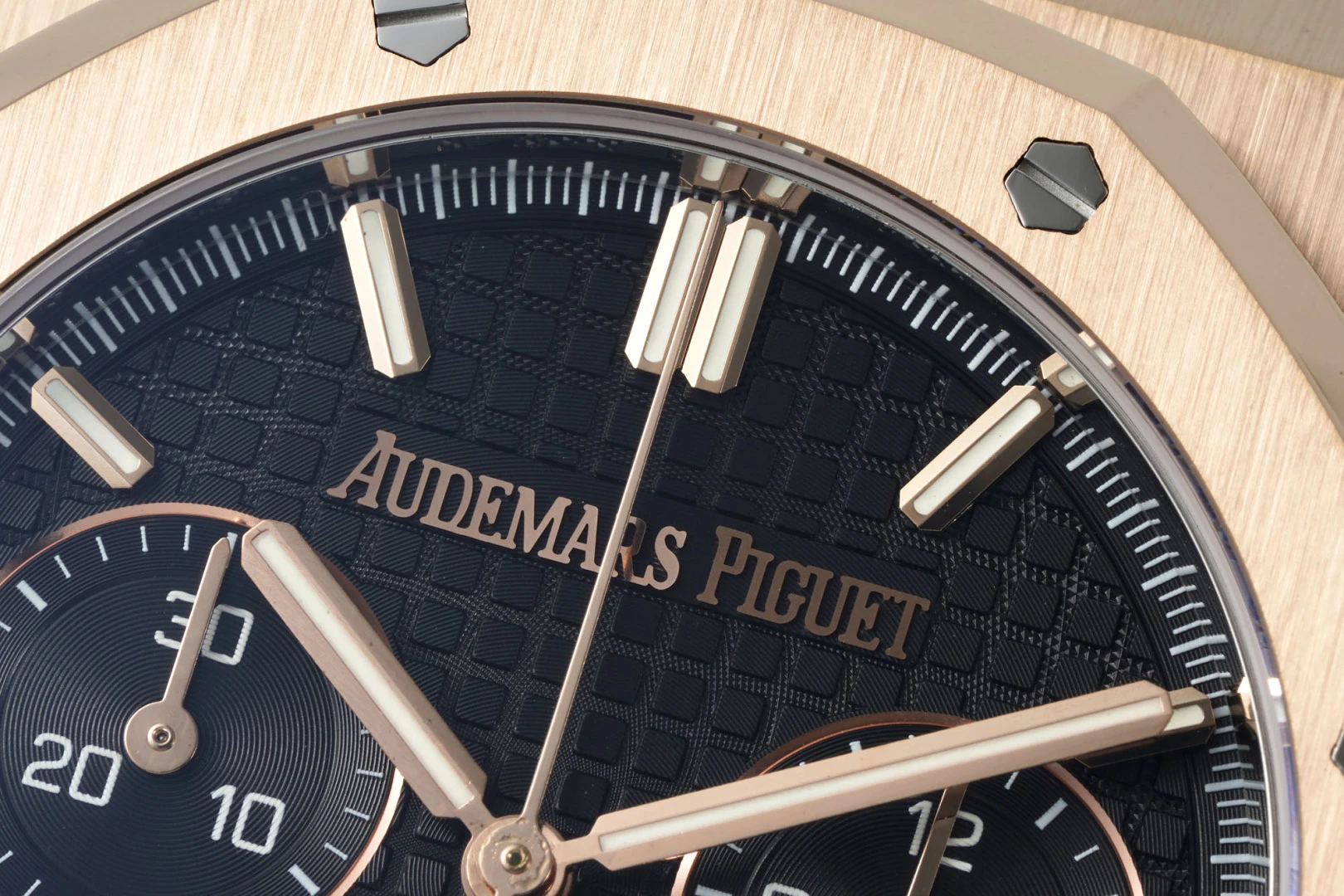 AP Royal Oak Chrono 26240 RG DDF 1:1 Best Edition Black Dial on RG Bracelet DD4401 Super Clone Weight (SW Dial) 22 9cf009ff66140a0 AMO Watch