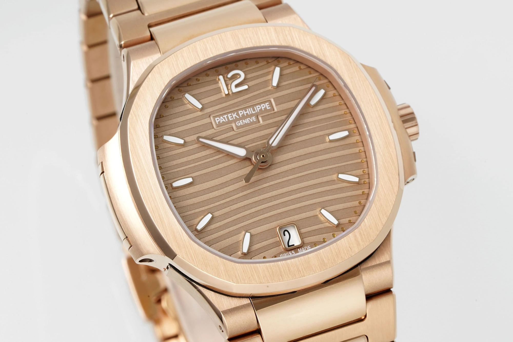 PP Nautilus 7118 RG Ladies DDF 1:1 Best Edition RG Dial on RG Bracelet DD324 Super Clone 20 9fc56717123a776 AMO Watch