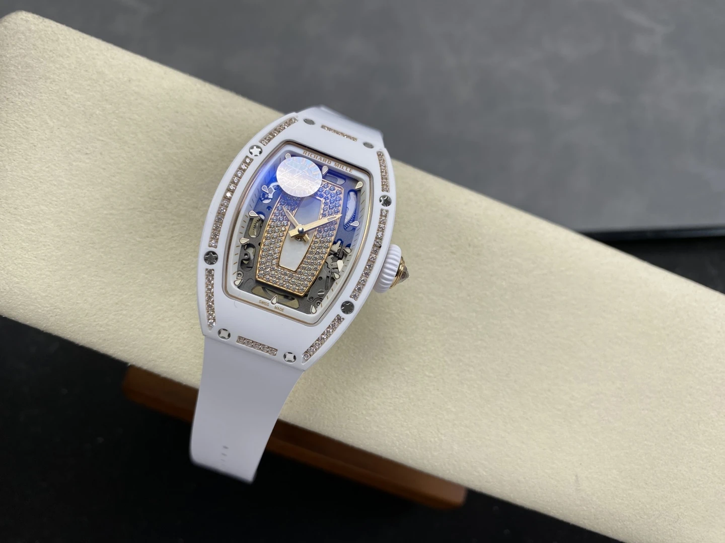 RICHARD MILLE RM07 Ladies White Ceramic Diamonds Bezel ZF 1:1 Best Edition White Dial on White Rubber Strap CRMA2 Clone 24 ae67e21173b4169 1 AMO Watch