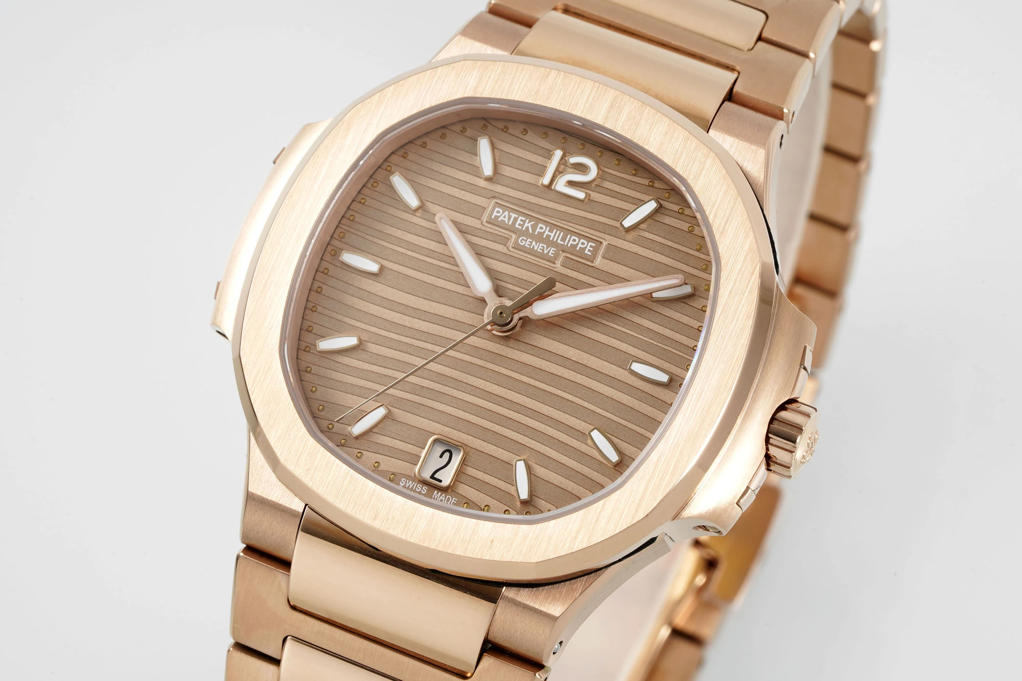 PP Nautilus 7118 RG Ladies DDF 1:1 Best Edition RG Dial on RG Bracelet DD324 Super Clone 21 bc4931d3f61c65a AMO Watch