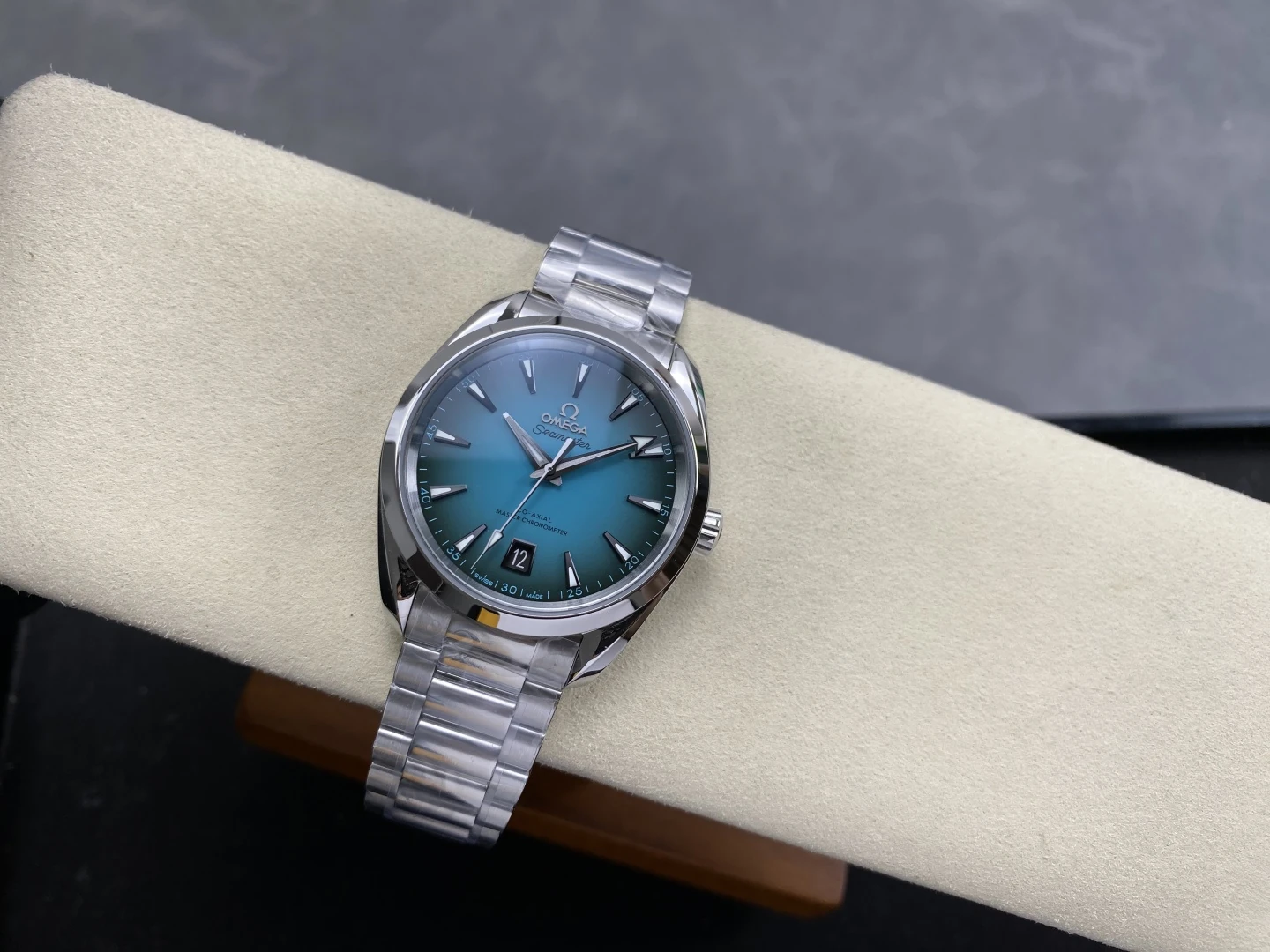 OMEGA Aqua Terra 150M 38mm VSF 1:1 Best Edition Turquoise Dial on SS Bracelet VS8800 Super Clone 30 cbdb2786f3a75c8 AMO Watch