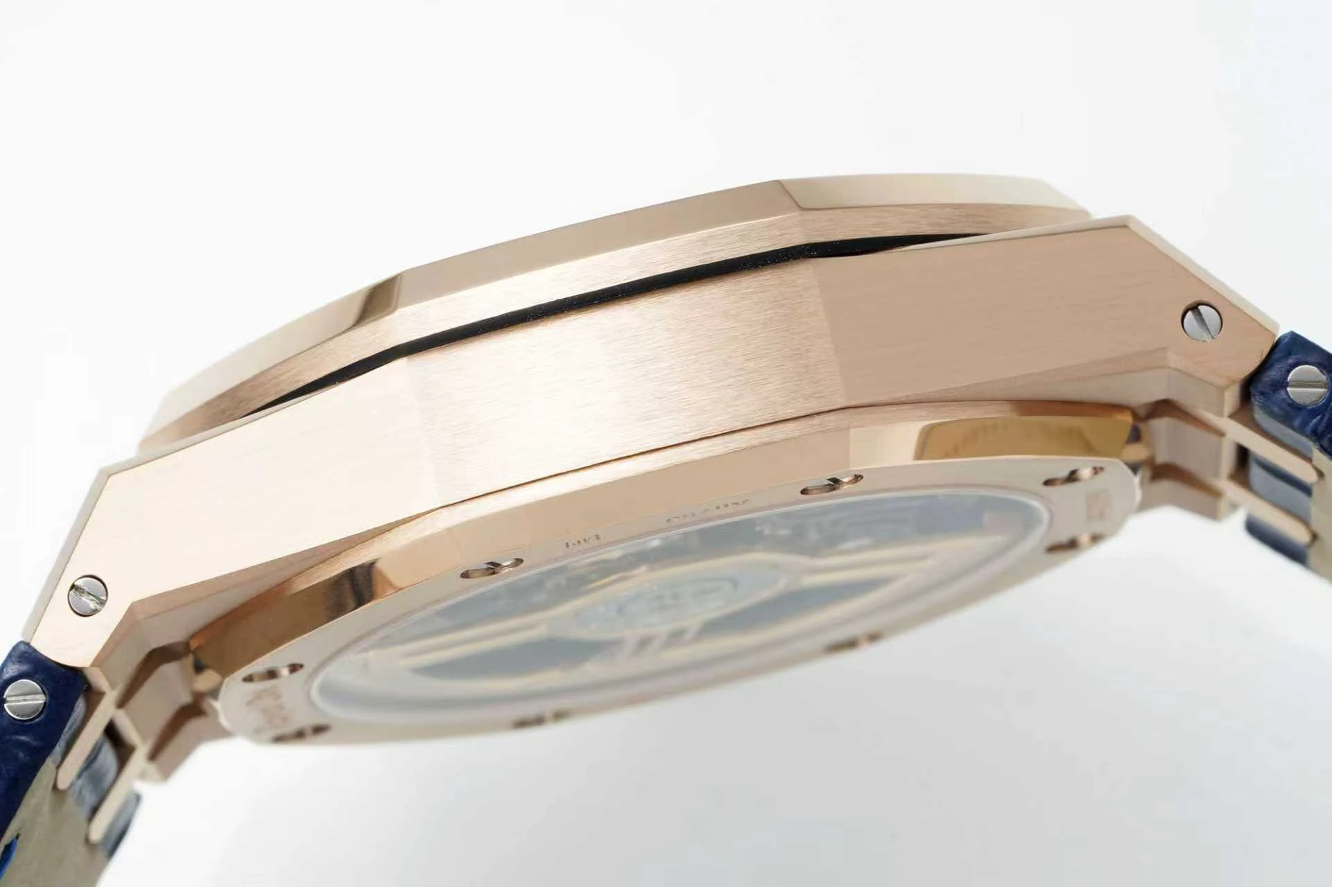 AP Royal Oak Chrono 26240 RG DDF 1:1 Best Edition White Dial on Blue Leather Strap DD4401 Super Clone Weight (SW Dial) 25 e0de169e91f6279 AMO Watch