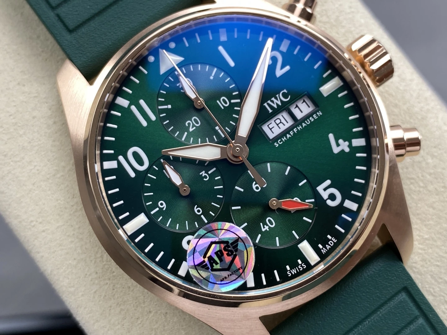 IWC Pilot Chrono IW388110 RG APSF 1:1 Best Edition Green Dial on Green Leather Strap SA69385 Super Clone 27 eeb71db3f8e61ed 阿默表行AmoWatch