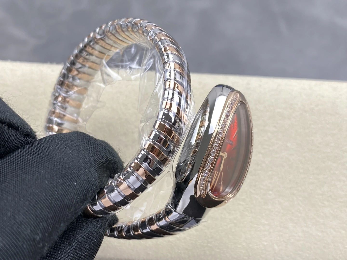 BVLGARI Serpenti SS/RG BVF 1:1 Best Edition Red Dial on SS/RG Bracelet ETA Quartz 23 f0b642ea608bb55 AMO Watch