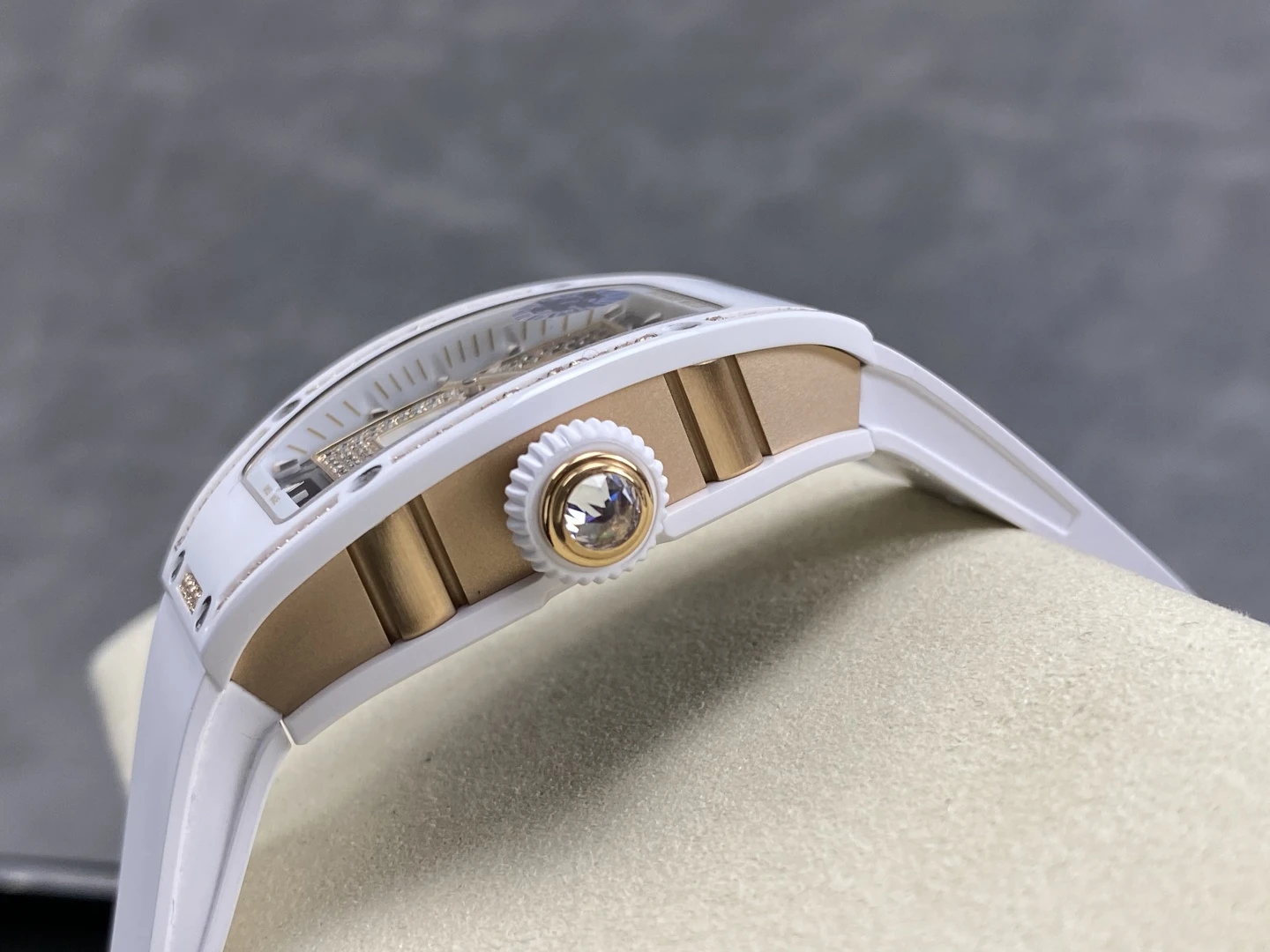 RICHARD MILLE RM07 Ladies White Ceramic Diamonds Bezel ZF 1:1 Best Edition White Dial on White Rubber Strap CRMA2 Clone 28 f59d0c198d1a7af 1 AMO Watch