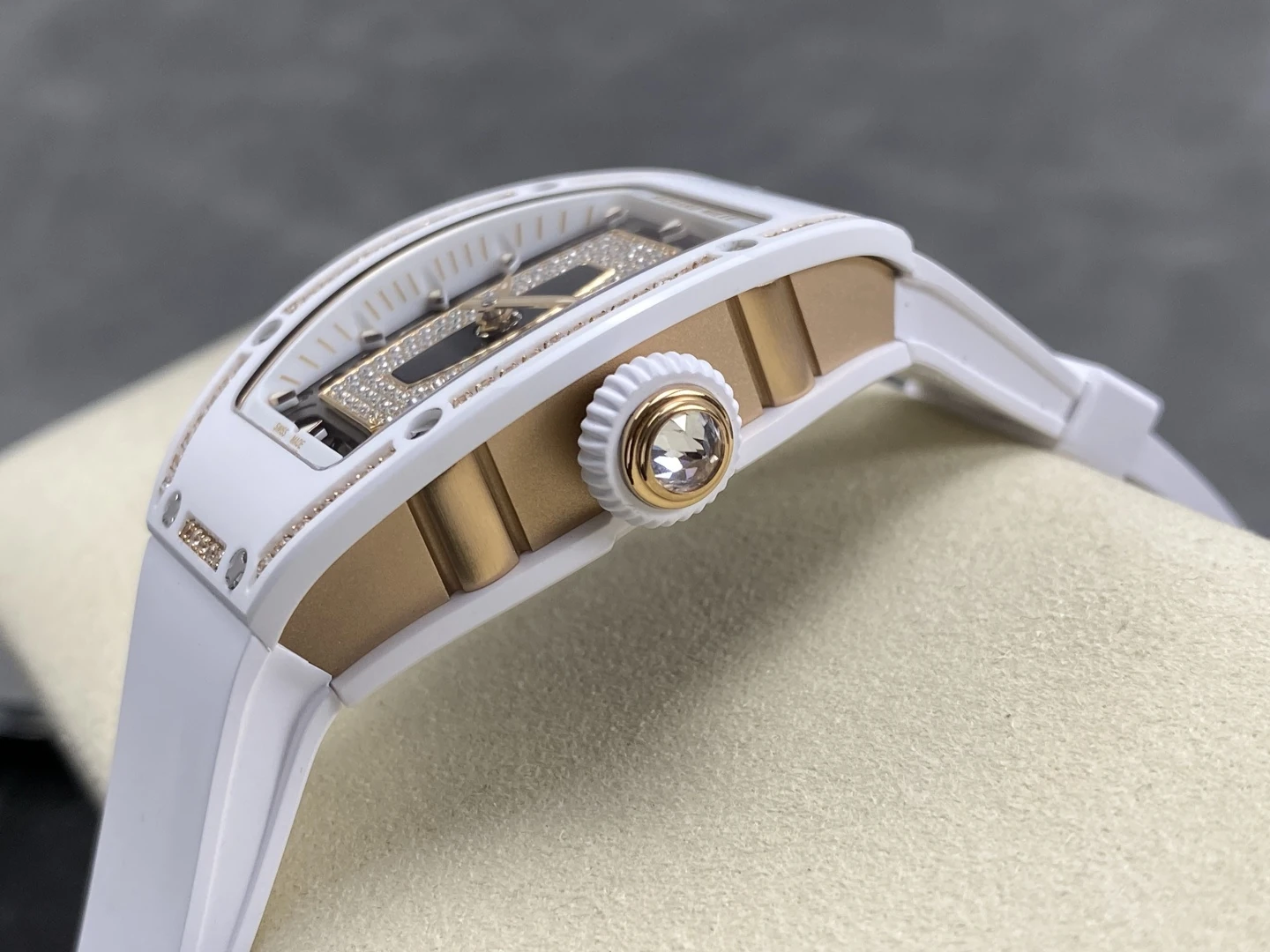 RICHARD MILLE RM07 Ladies White Ceramic Diamonds Bezel ZF 1:1 Best Edition Black Dial on White Rubber Strap CRMA2 Clone 34 f59d0c198d1a7af AMO Watch