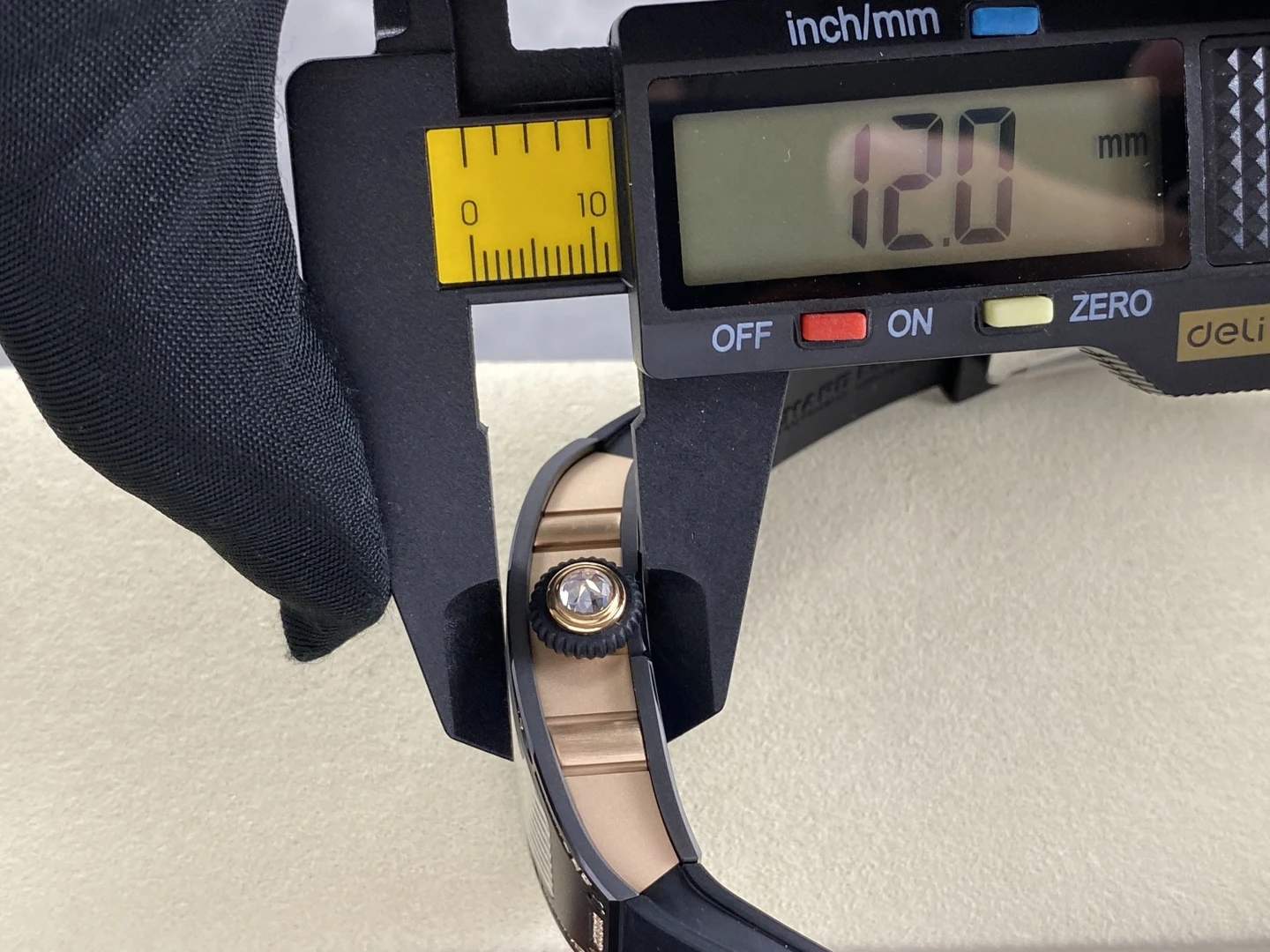 RICHARD MILLE RM07 Ladies Black Ceramic Diamonds Bezel ZF 1:1 Best Edition Red Dial on Black Rubber Strap CRMA2 Clone 42 f6f62e15a7b3cdd AMO Watch