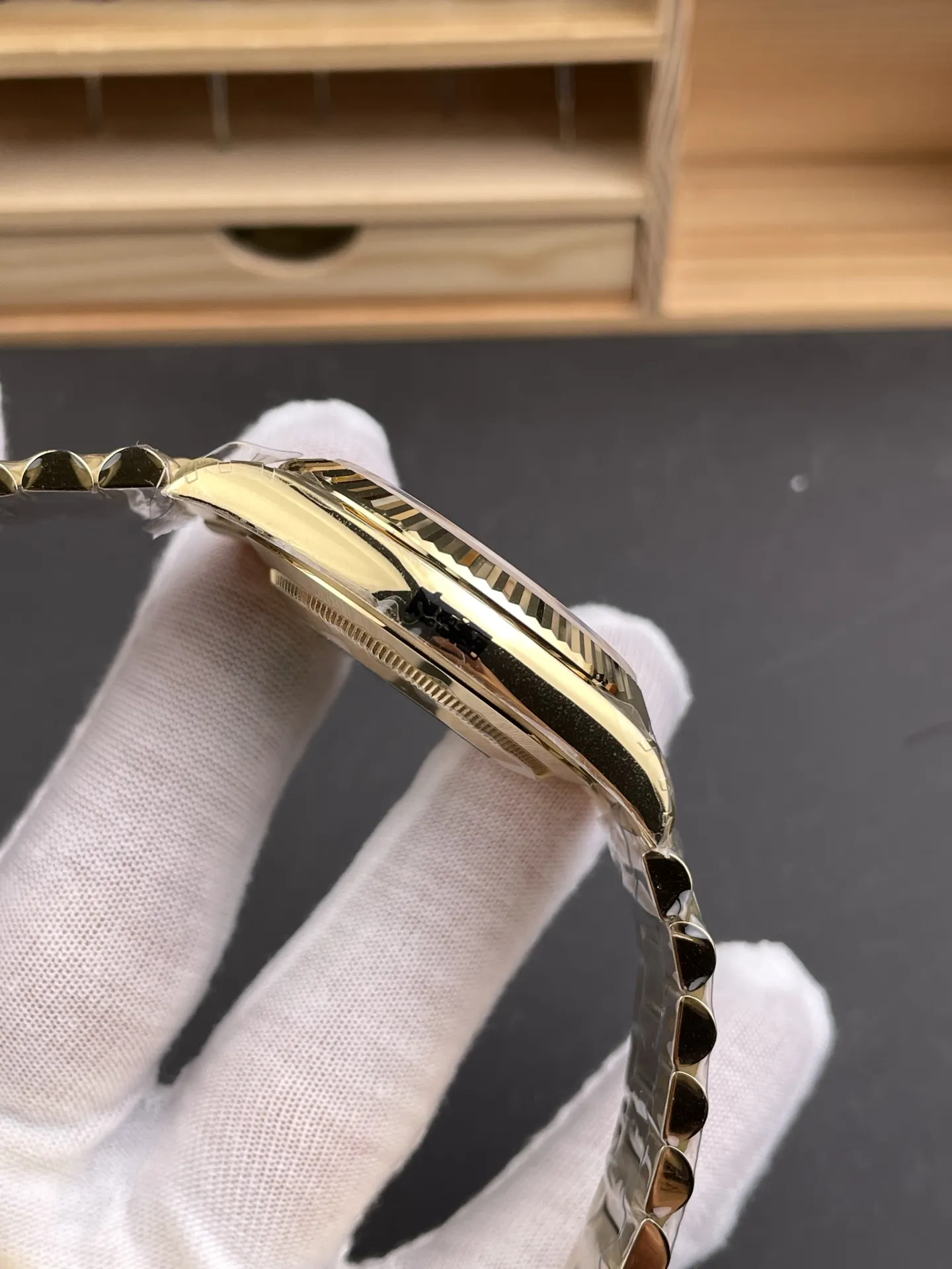 Rolex Day Date 40 YG 228238 RCF 1:1 Best Edition YG Dial on President Bracelet VR3255 (211g) 29 544c10c3ac952f2 AMO Watch