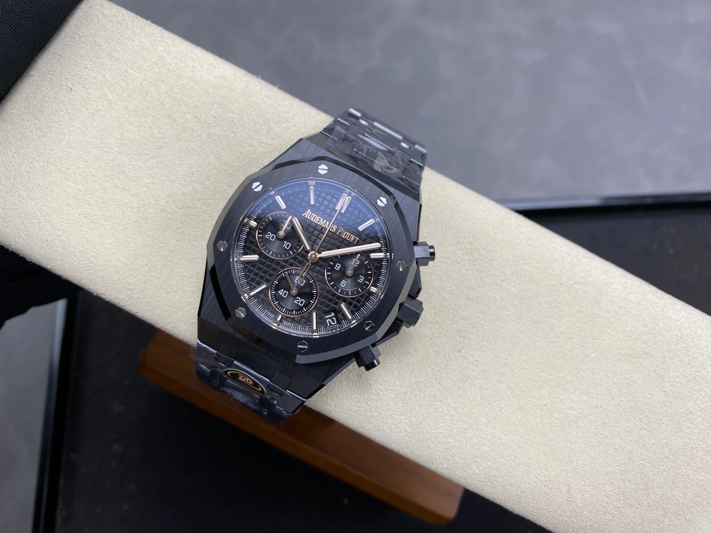 AP Royal Oak Chrono 26240 Black Ceramic DDF 1:1 Best Edition Black Dial SA4401 Super Clone 29 707e7f27a84781e AMO Watch