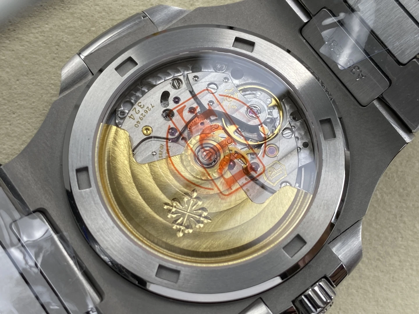 PP Nautilus 5711 DDF 1:1 Best Edition White Dial on SS Bracelet DD324 Super Clone V2 29 8a56bbcfb1930e1 AMO Watch