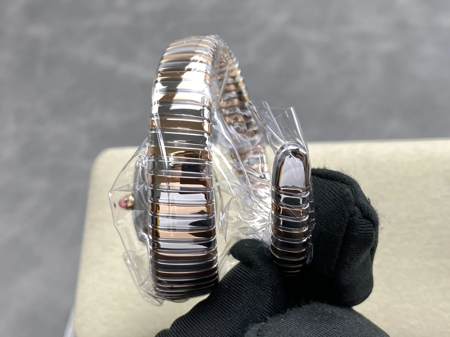 BVLGARI Serpenti 102790 SS/RG BVF 1:1 Best Edition Green Dial on SS/RG Bracelet ETA Quartz 27 95f1d8b6e77f087 AMO Watch