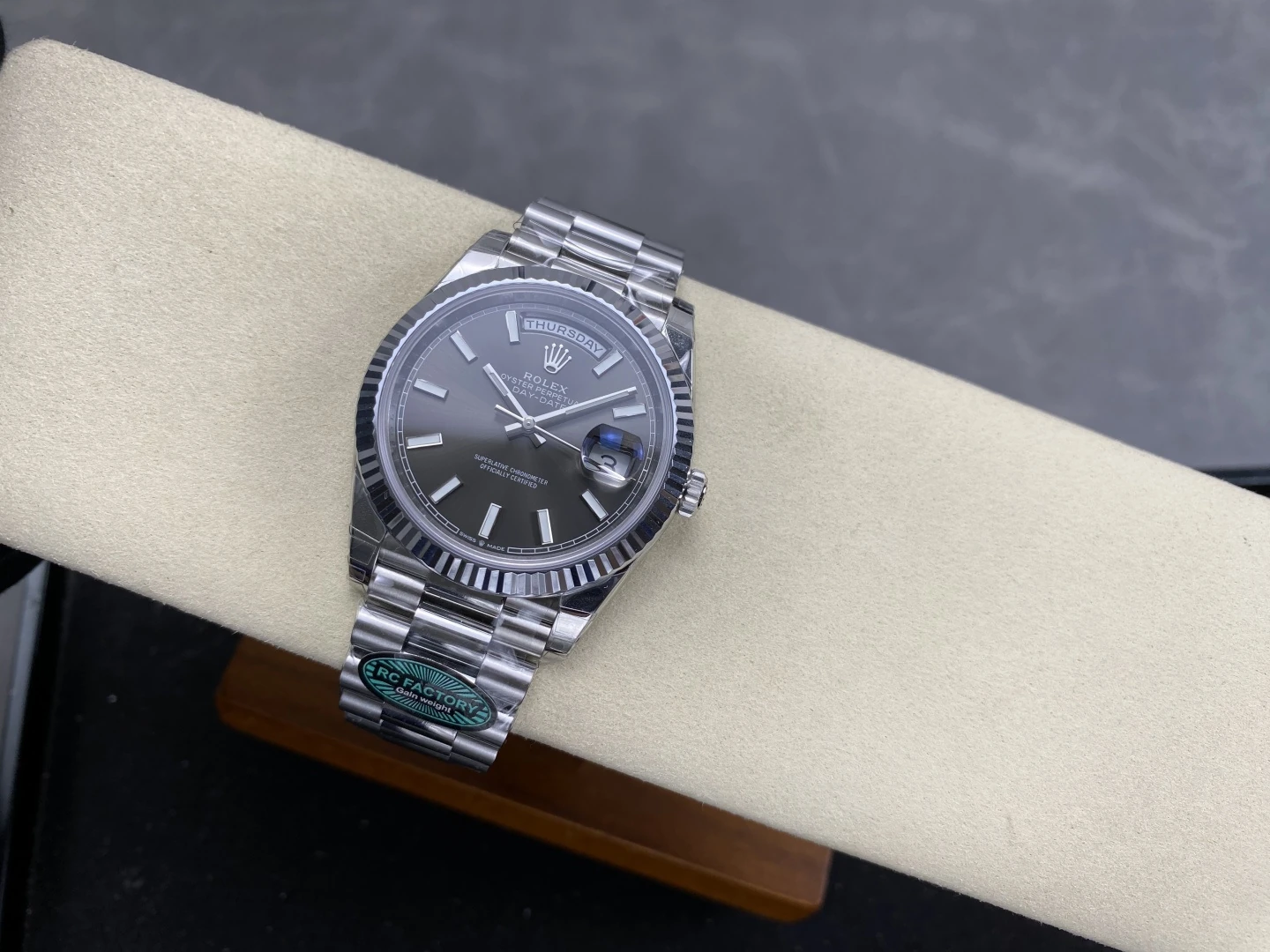 Rolex Day Date 40 SS 228236 RCF 1:1 Best Edition White Gray Dial on President Bracelet VR3255 (211g) 23 ef299bcdbb7a83b AMO Watch