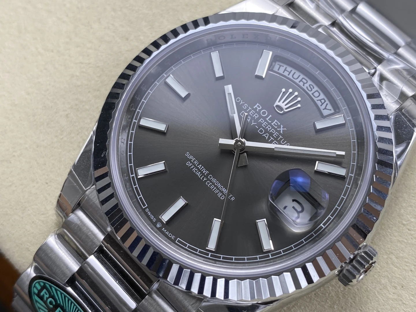 Rolex Day Date 40 SS 228236 RCF 1:1 Best Edition White Gray Dial on President Bracelet VR3255 (211g) 24 f3d288029f73c20 AMO Watch